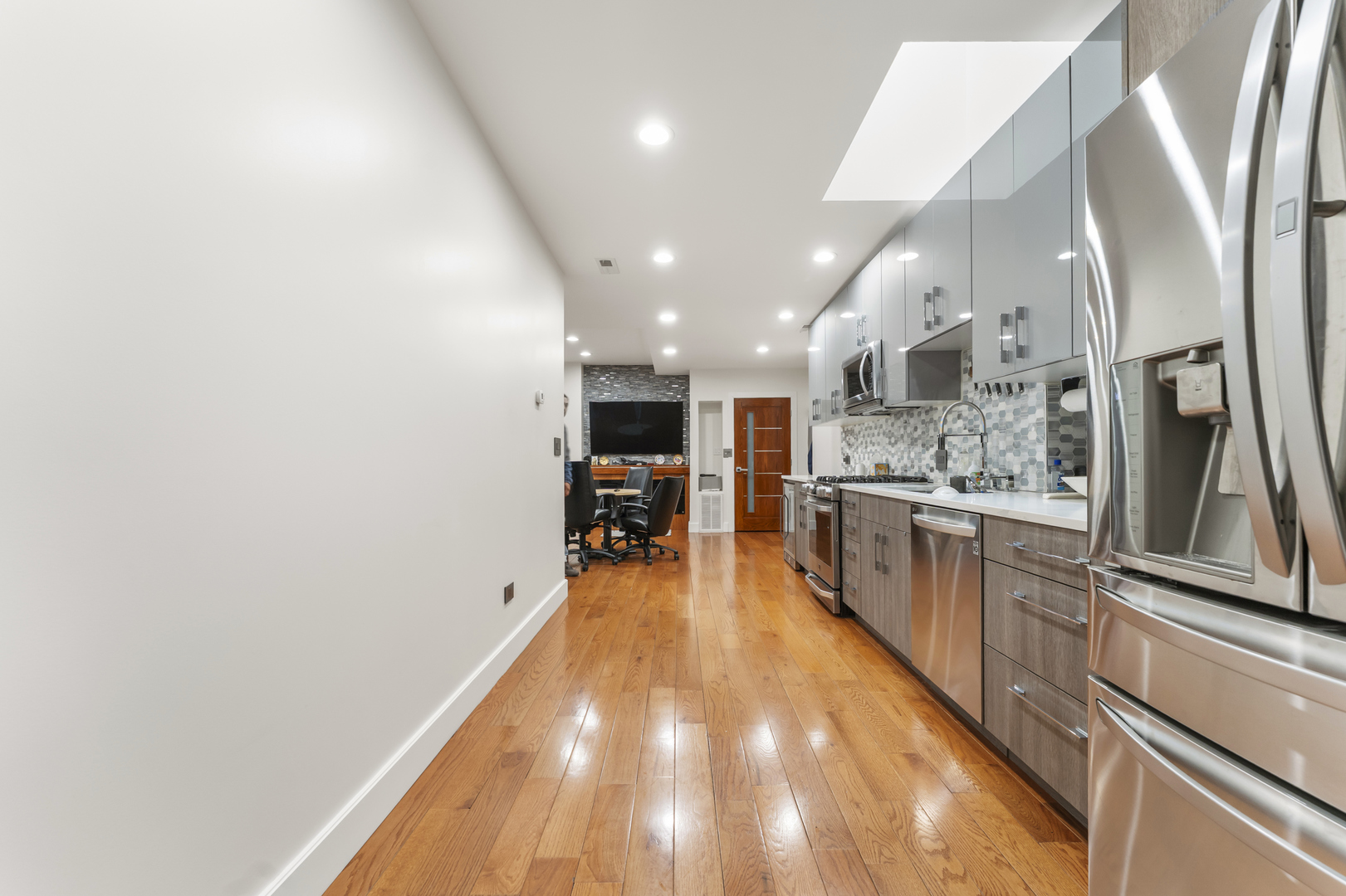 4122 West Grand Avenue Chicago, IL 60651 - Photo 8 of 44