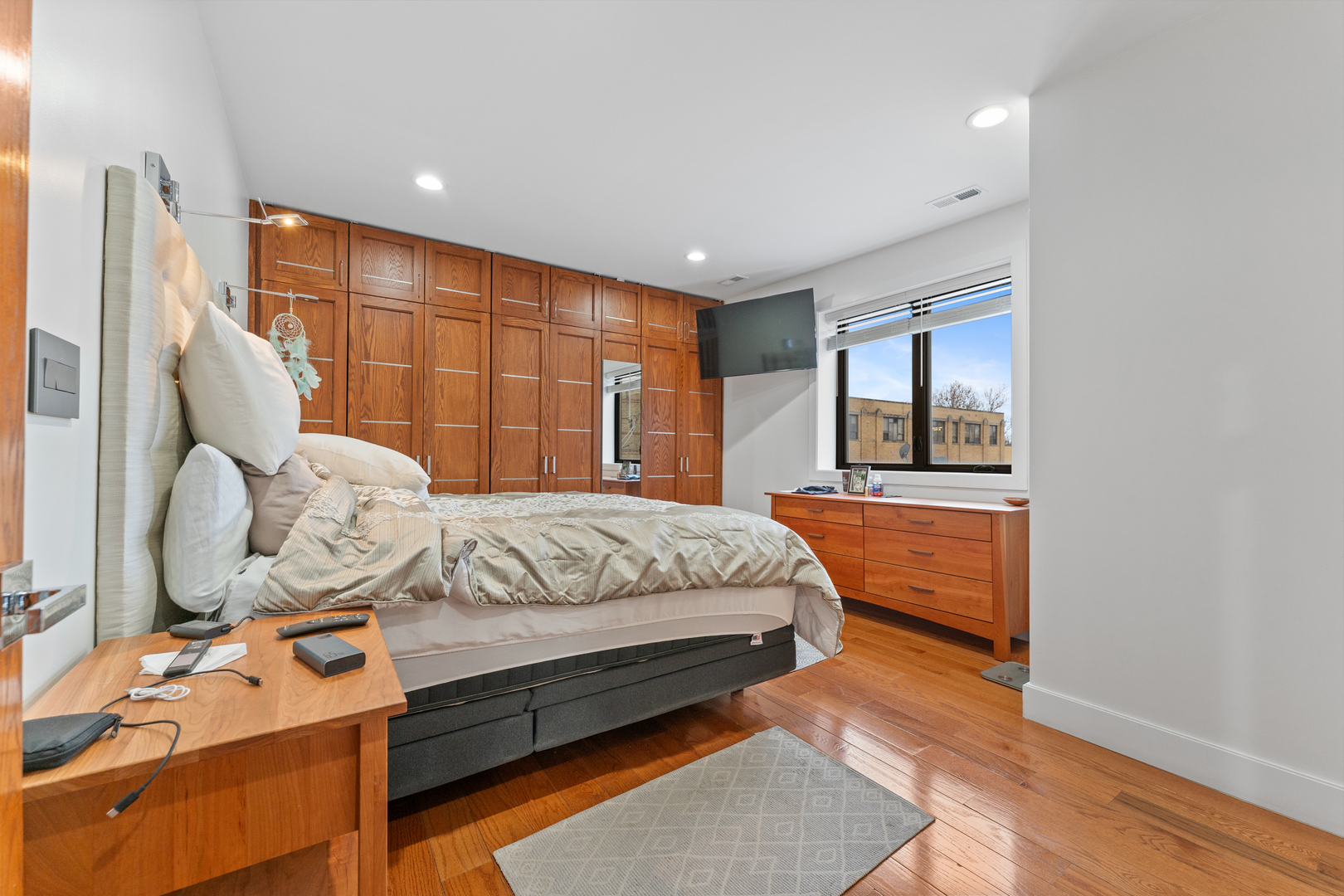 4122 West Grand Avenue Chicago, IL 60651 - Photo 10 of 44