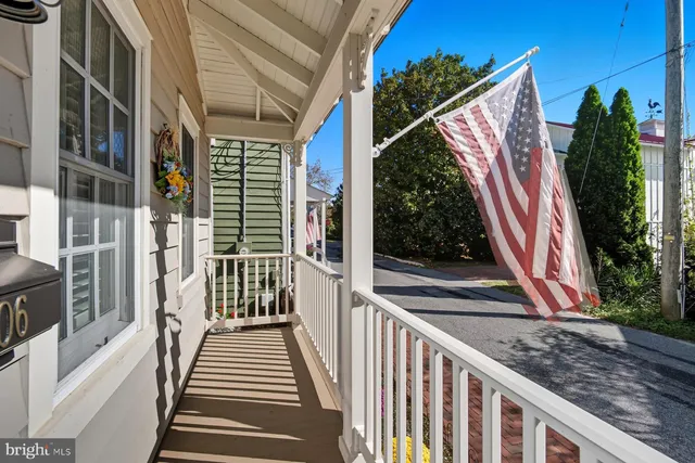 a view of a house with a front door