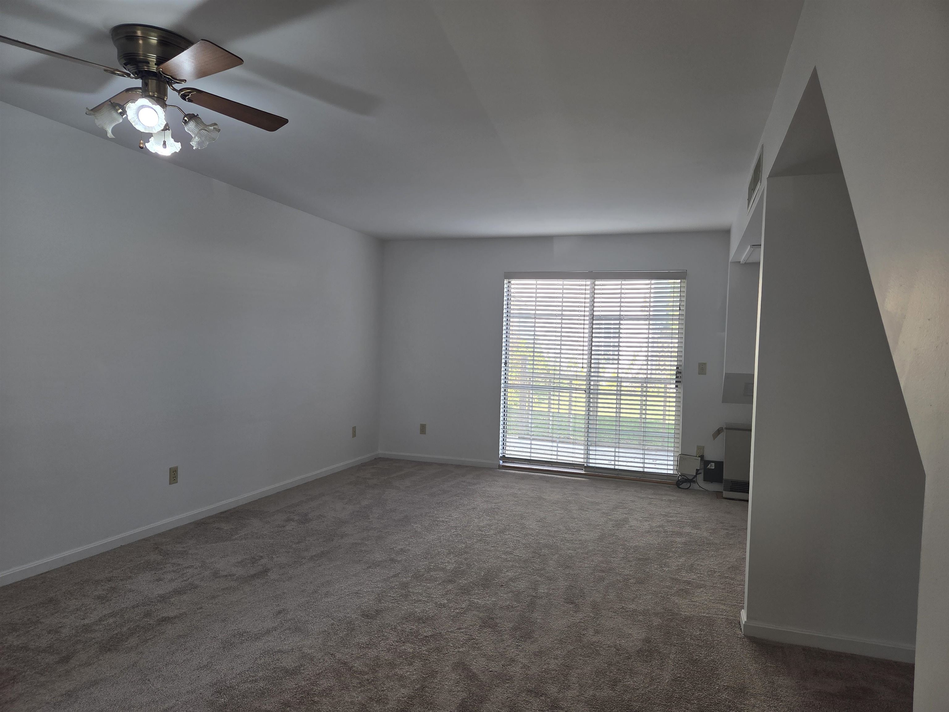 115 Rivers Edge Drive Burlington, VT 05408 - Photo 6 of 20