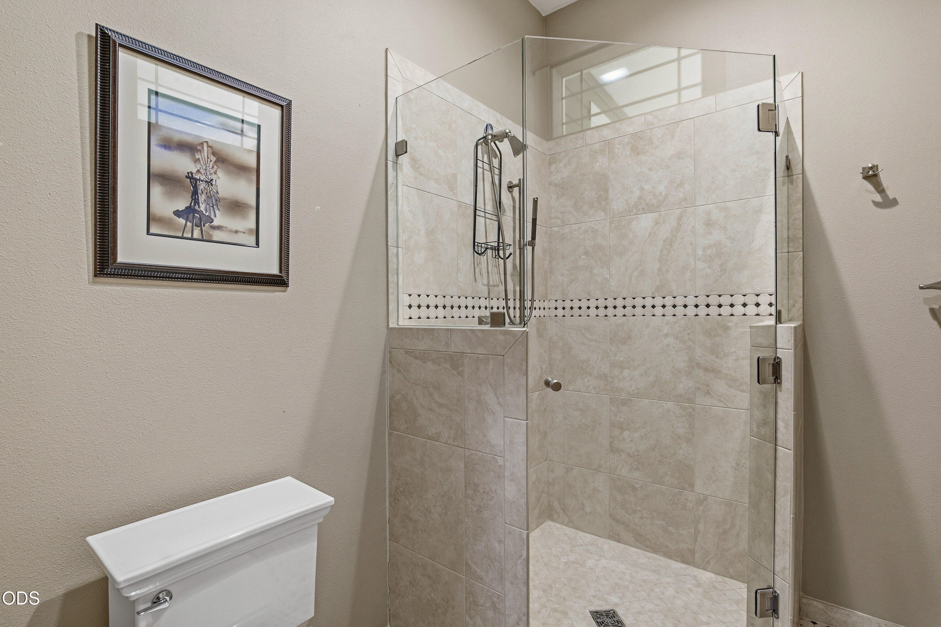 1321 Falcon Crest Lane Merlin, OR 97532 - Photo 36 of 57