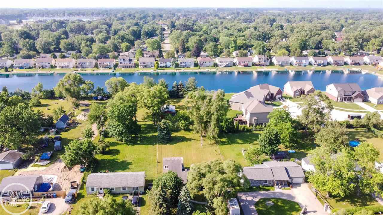 2322 Durham Road Utica, MI 48317 - Photo 58 of 68 50044749-57.JPG
