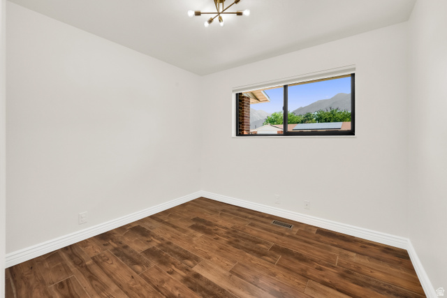 11530 Jordan Point Drive Sandy, UT 84092 - Photo 20 of 34