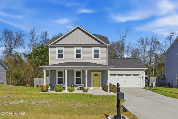 $315,000 | 304 Holbrook Lane, Hubert, NC 28539