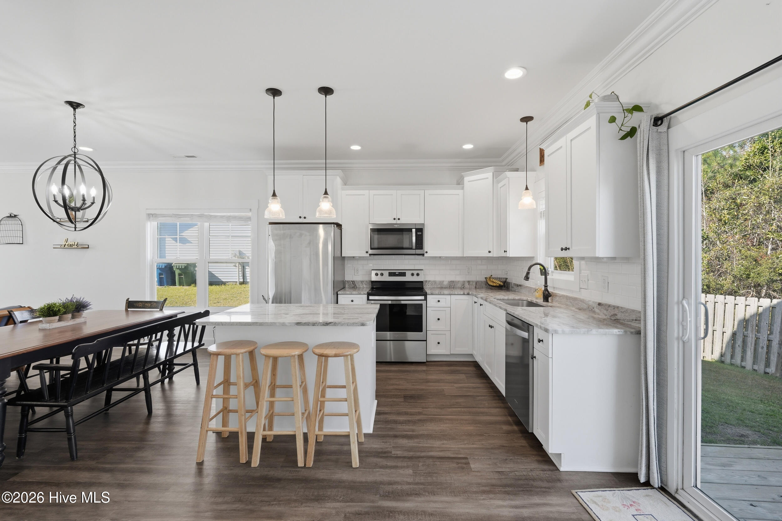 304 Holbrook Lane Hubert, NC 28539 - Photo 20 of 54 20_kitchen