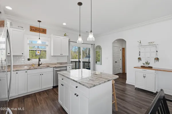 $315,000 | 304 Holbrook Lane, Hubert, NC 28539