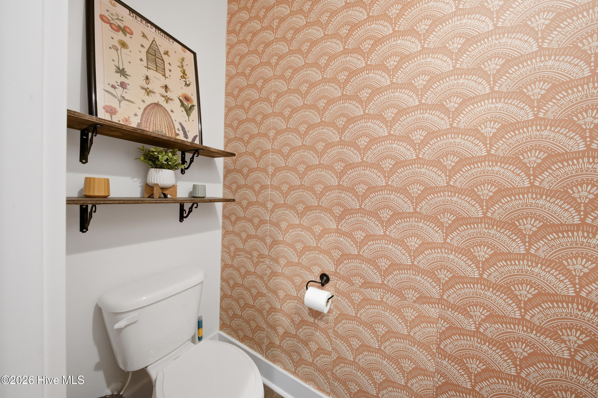 304 Holbrook Lane Hubert, NC 28539 - Photo 27 of 54 27_first floor half bath