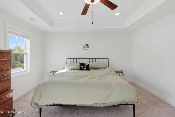 $315,000 | 304 Holbrook Lane, Hubert, NC 28539