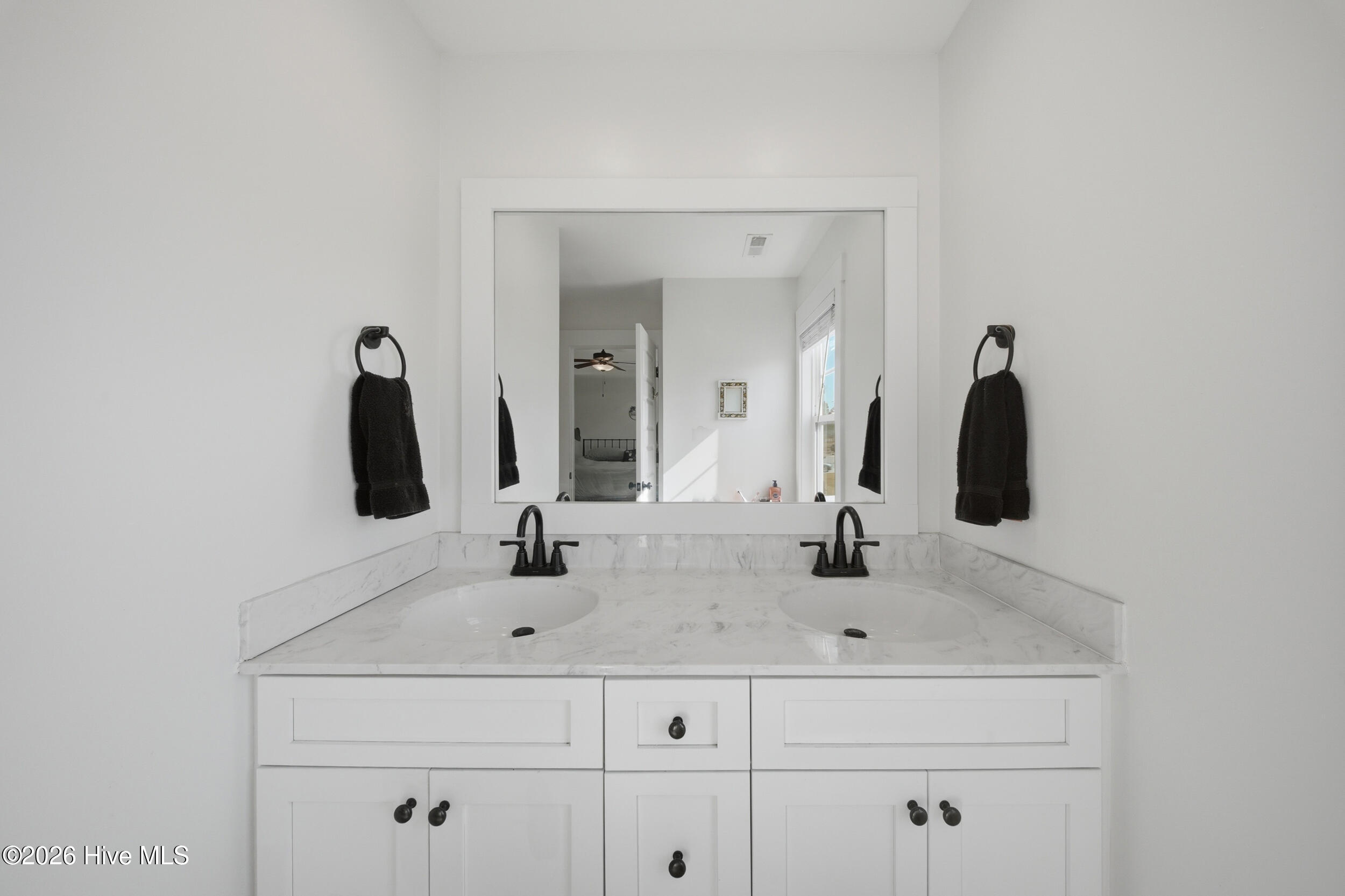 304 Holbrook Lane Hubert, NC 28539 - Photo 36 of 54 36_primary bathroom