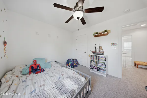 $315,000 | 304 Holbrook Lane, Hubert, NC 28539