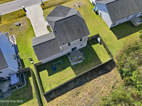 $315,000 | 304 Holbrook Lane, Hubert, NC 28539