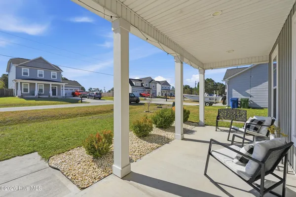 $315,000 | 304 Holbrook Lane, Hubert, NC 28539