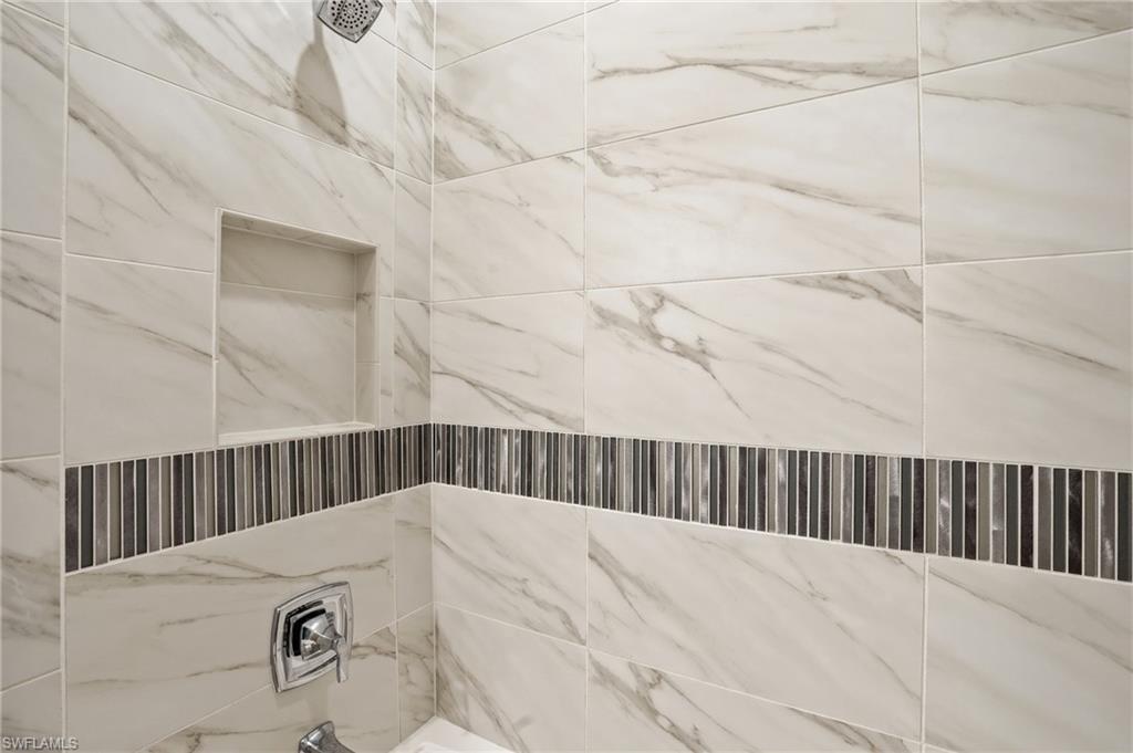 6648 Roma Way Naples, FL 34113 - Photo 37 of 50