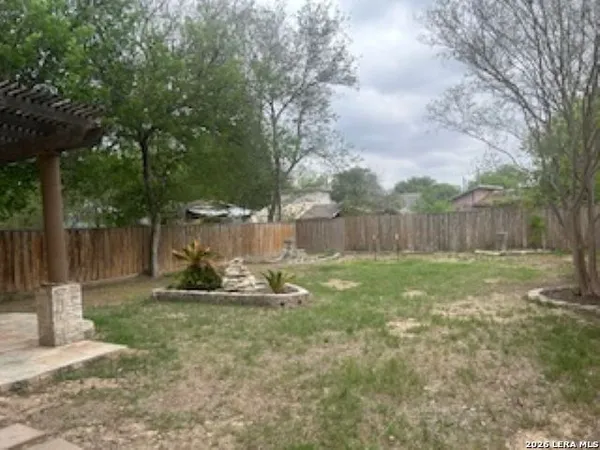$1,550 | 4930 Bluff Street, San Antonio, TX 78228