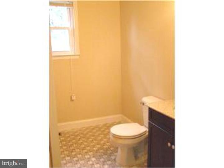 447 Old Erial Road Sicklerville, NJ 08081 - Photo 13 of 17 Bathroom