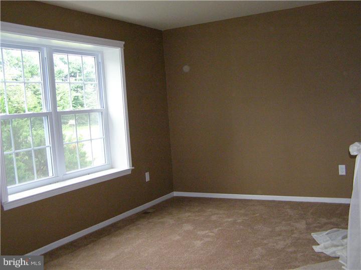 447 Old Erial Road Sicklerville, NJ 08081 - Photo 7 of 17 Living Room