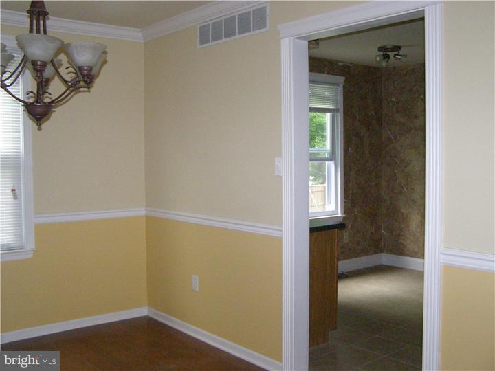 447 Old Erial Road Sicklerville, NJ 08081 - Photo 9 of 17 Dining Room