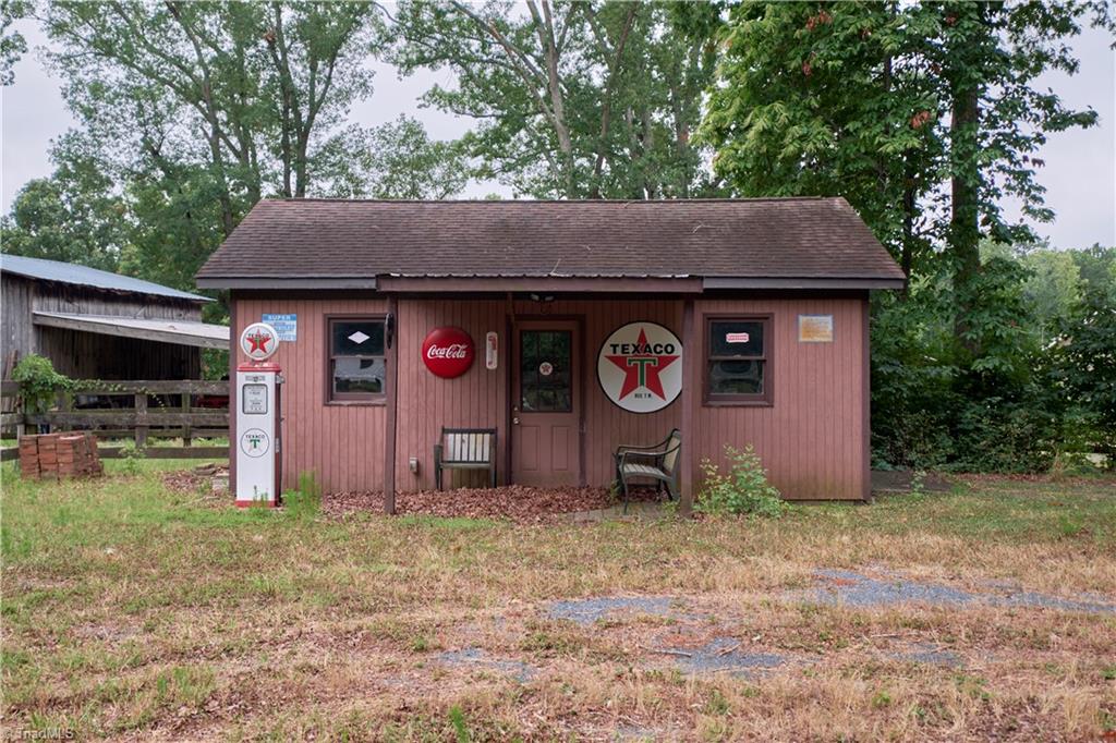 4615 Island Ford Road Randleman, NC 27317 - Photo 35 of 36 Gallery Image 35
