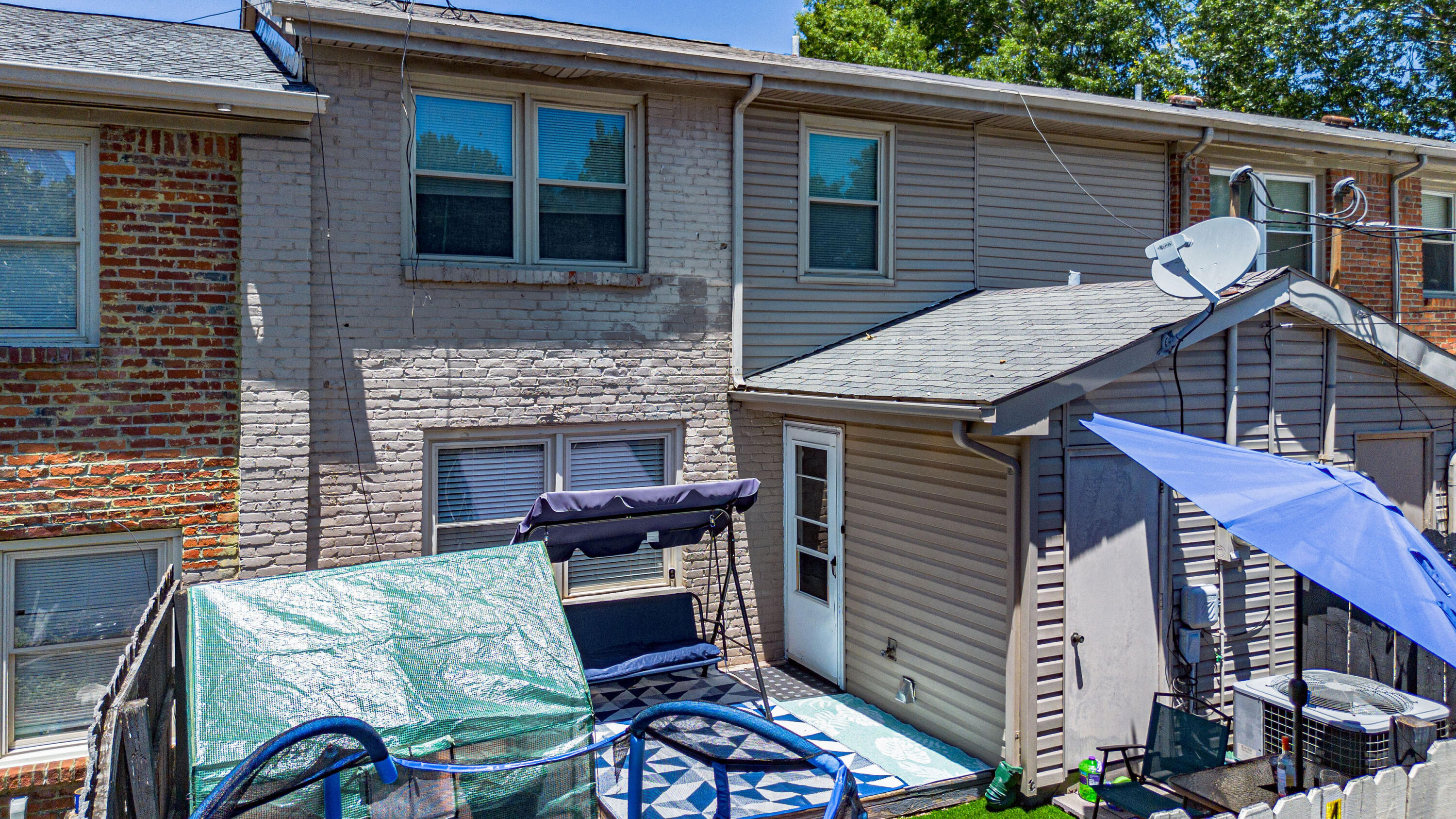 6235 Benton Road, Unit 4 Paducah, KY 42003 - Photo 6 of 19 6235BentonRd-32