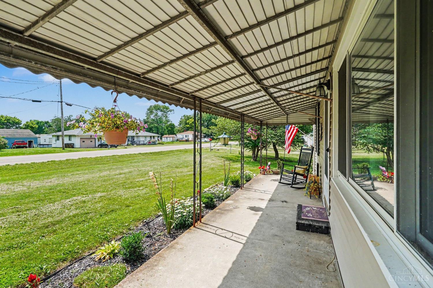 4464 Layhigh Road Hamilton, OH 45013 - Photo 5 of 33