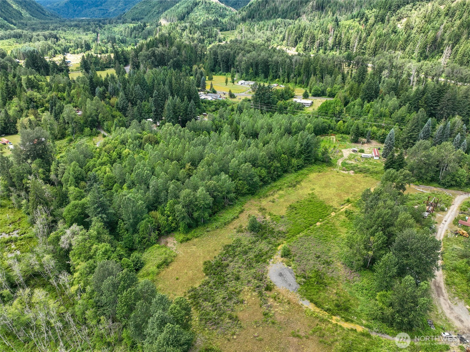 108 Savio Road East Randle, WA 98377 - Photo 14 of 33