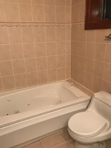 $4,700 | 377 1st Street, Unit 2, Jersey City, NJ 07302