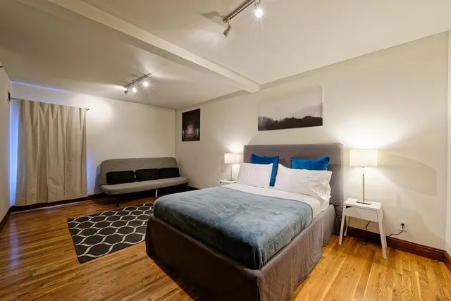 $4,700 | 377 1st Street, Unit 2, Jersey City, NJ 07302