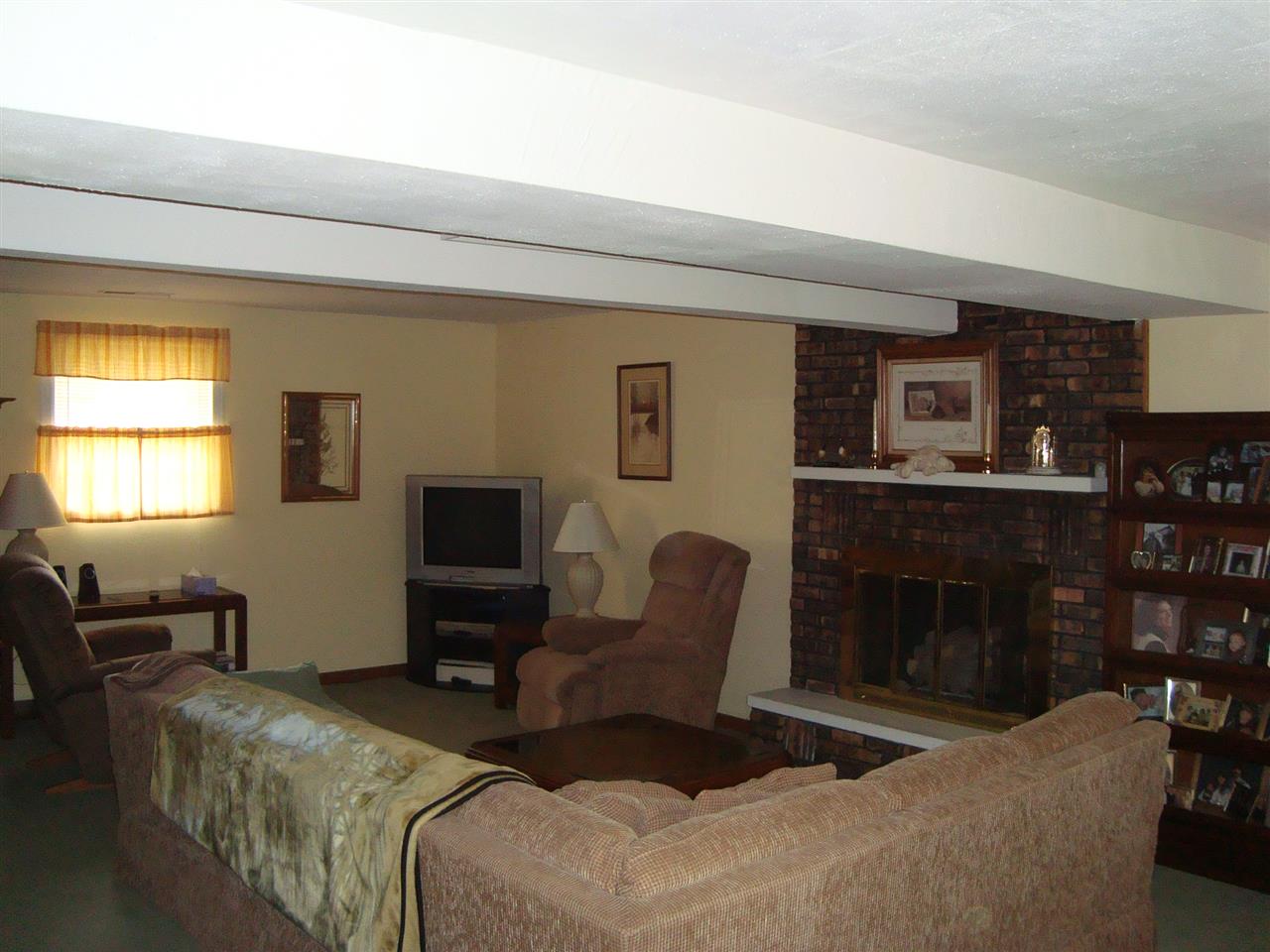 53166 Old Farm Road Elkhart, IN 46514 - Photo 13 of 24 Gallery Image 13