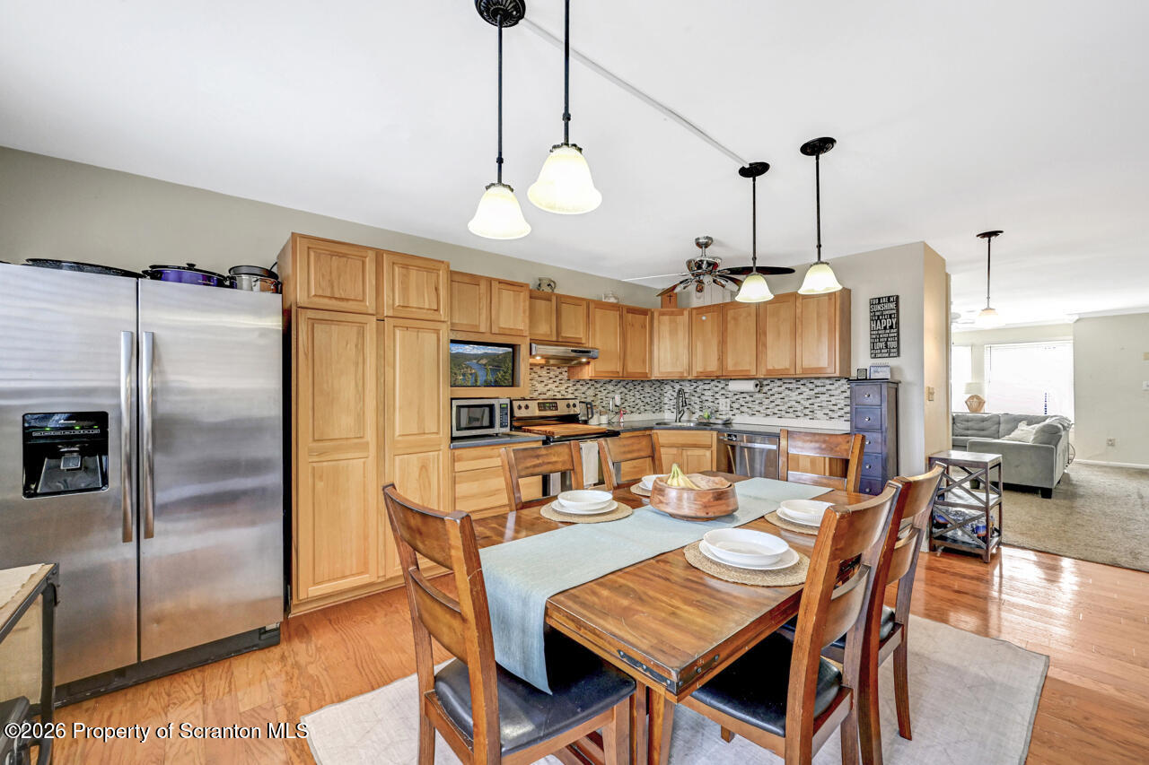 4 Hunts Court Clarks Summit, PA 18411 - Photo 16 of 49 4HuntsCt15-jpg