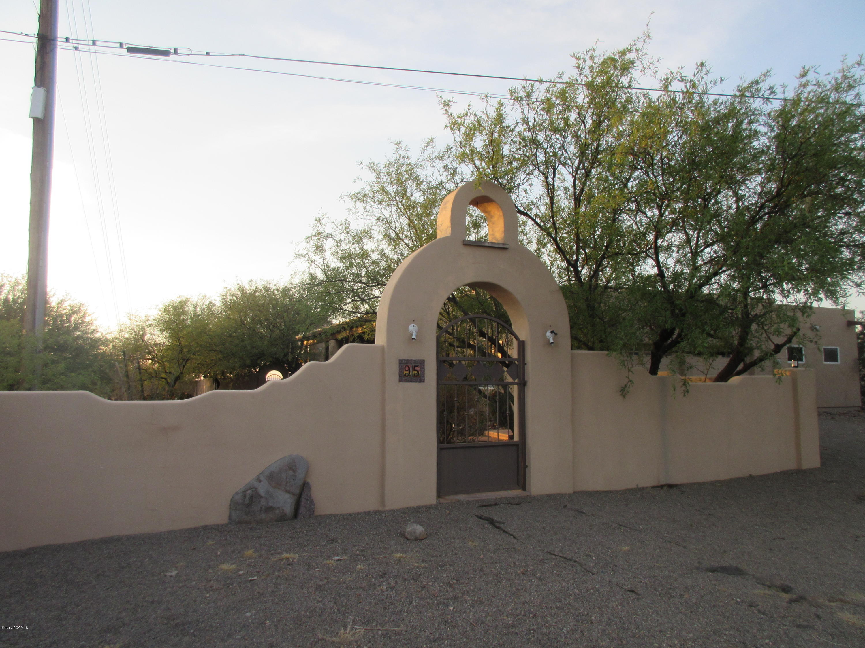 95 Avenida De Las Naciones Rio Rico, AZ 85648 - Photo 3 of 29