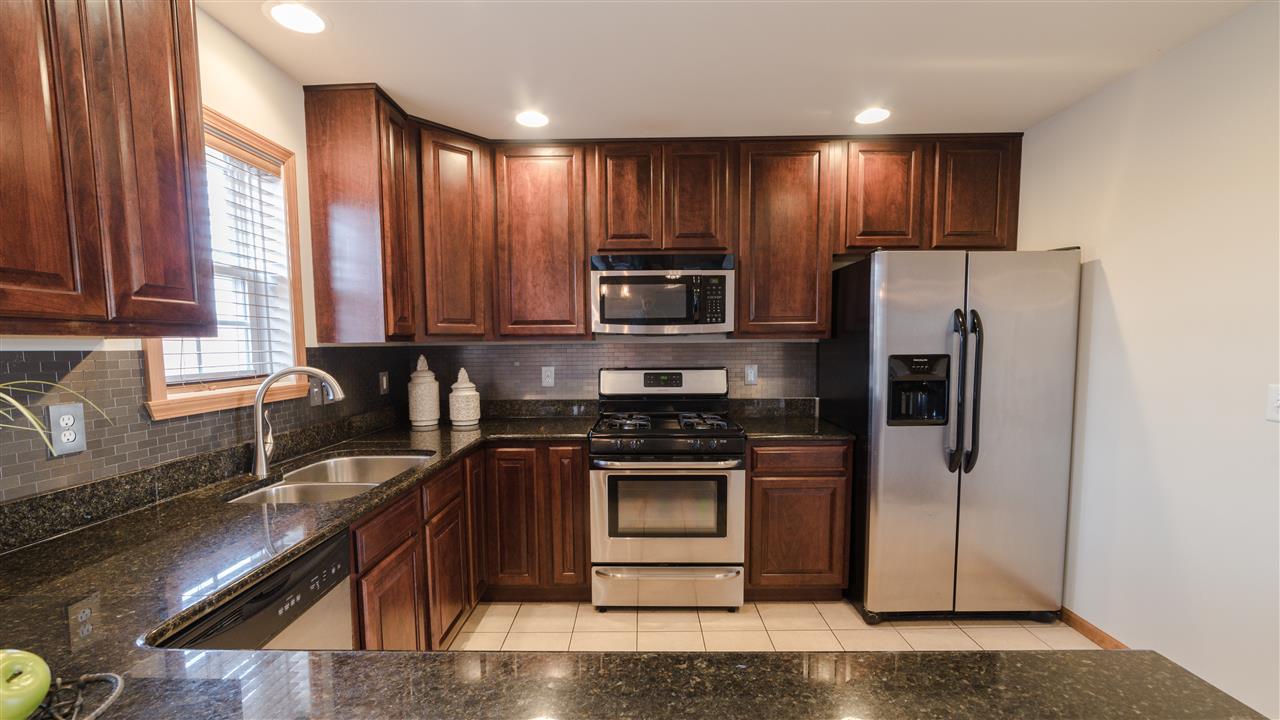 697 Overture Way Roscoe, IL 61073 - Photo 12 of 25 Gallery Image 12