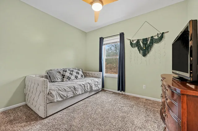 $400,000 | 10599 West H Avenue, Kalamazoo, MI 49009