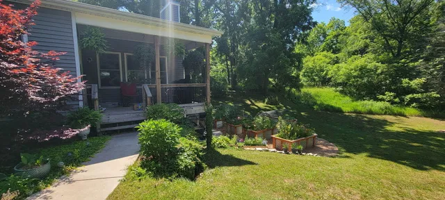 $400,000 | 10599 West H Avenue, Kalamazoo, MI 49009