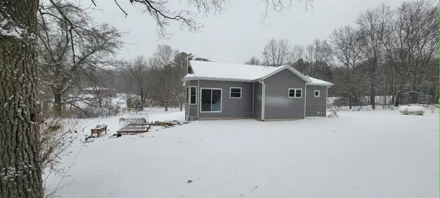 $400,000 | 10599 West H Avenue, Kalamazoo, MI 49009