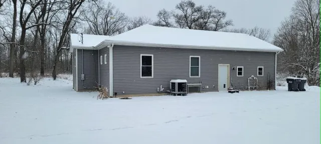 $400,000 | 10599 West H Avenue, Kalamazoo, MI 49009