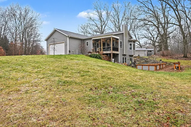 $400,000 | 10599 West H Avenue, Kalamazoo, MI 49009