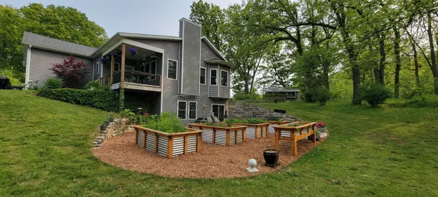 $400,000 | 10599 West H Avenue, Kalamazoo, MI 49009