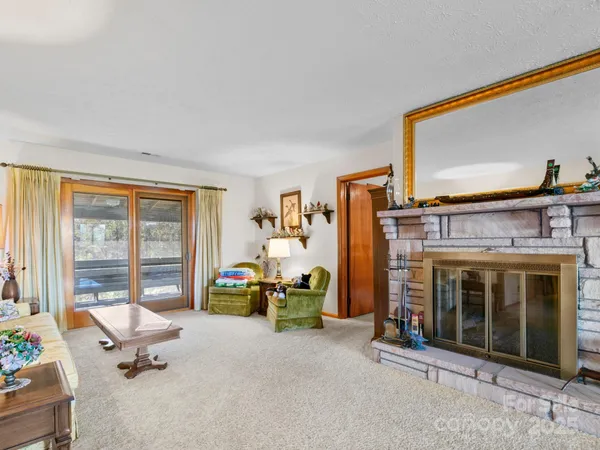$1,695,000 | 5481 Greenville Highway, Zirconia, NC 28790