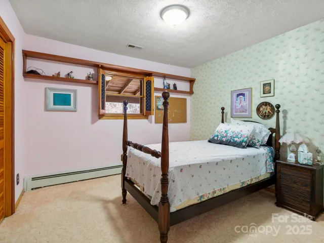 $1,695,000 | 5481 Greenville Highway, Zirconia, NC 28790