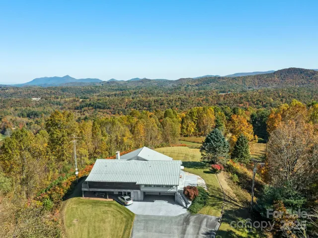 $1,695,000 | 5481 Greenville Highway, Zirconia, NC 28790