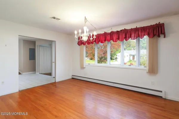 $999,999 | 10 Asbury Avenue, Oceanport, NJ 07757