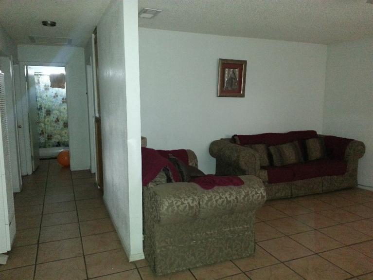 834 South Spruce Road Exeter, CA 93221 - Photo 6 of 9 Gallery Image 6