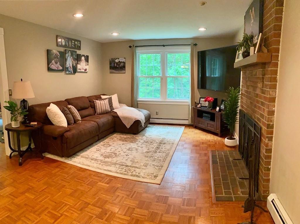 63 Smith Road Charlton, MA 01507 - Photo 6 of 24 Gallery Image 6