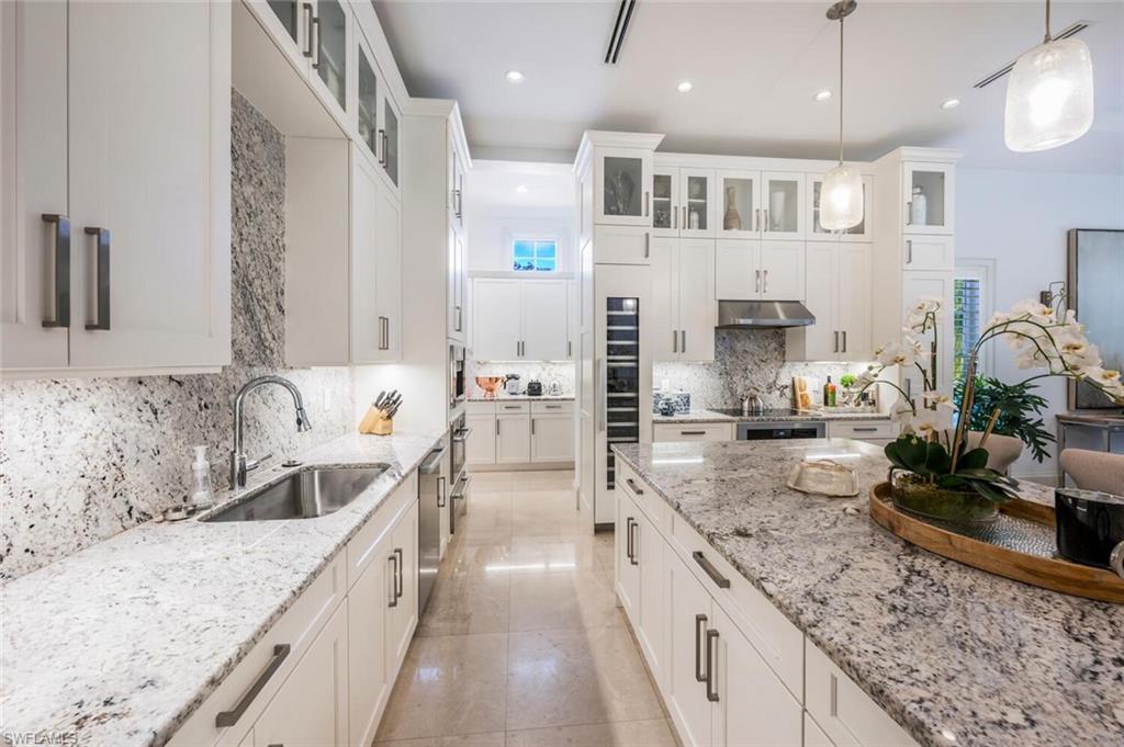 1844 Alamanda Drive Naples, FL 34102 - Photo 12 of 50