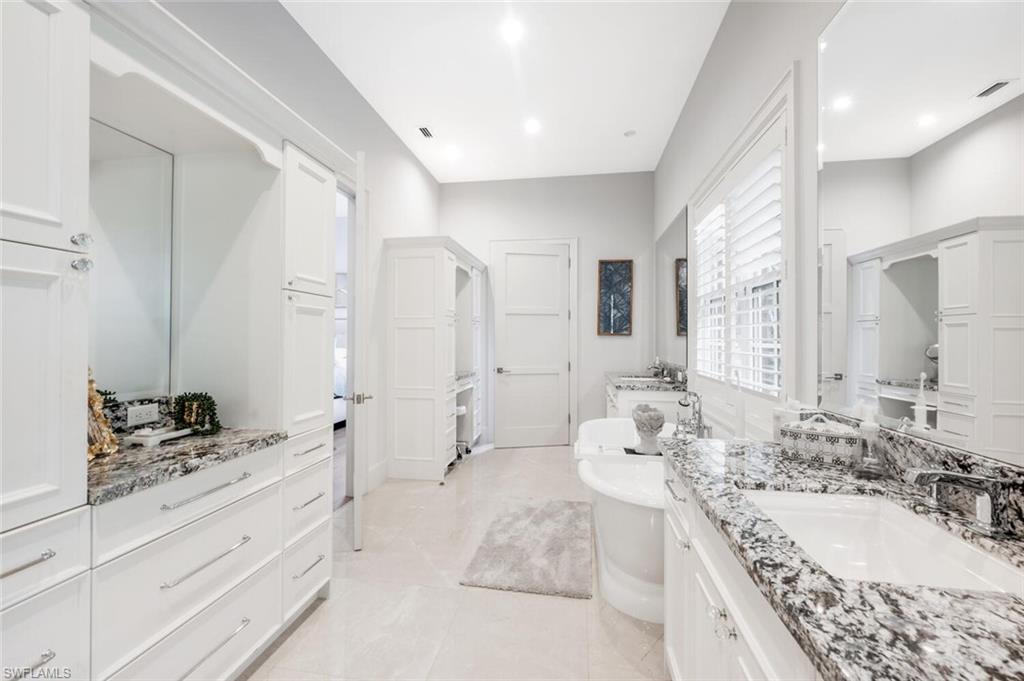 1844 Alamanda Drive Naples, FL 34102 - Photo 24 of 50