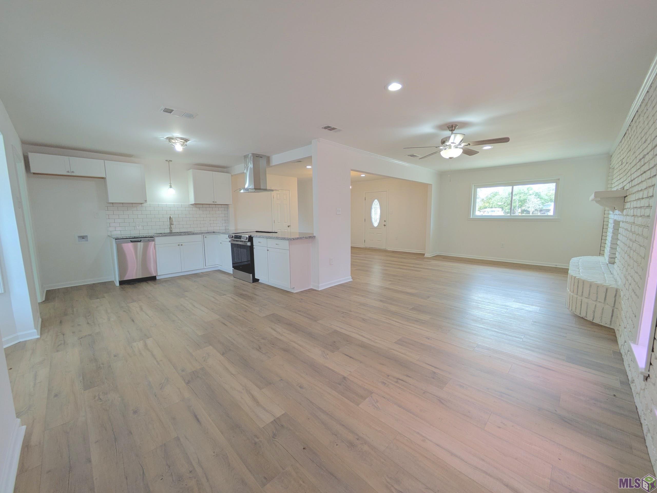 1220 Doolittle Drive Baton Rouge, LA 70810 - Photo 2 of 18