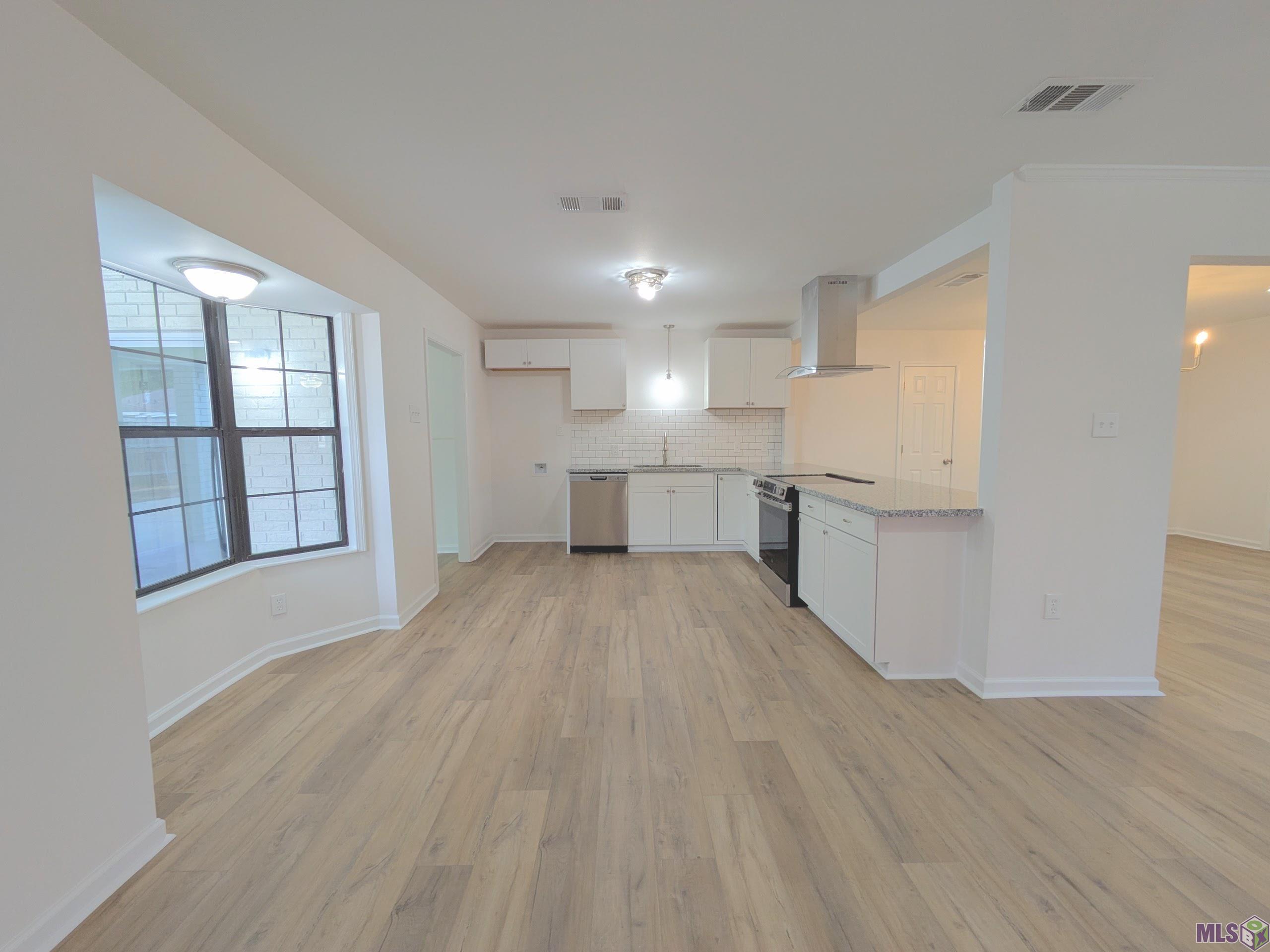 1220 Doolittle Drive Baton Rouge, LA 70810 - Photo 3 of 18