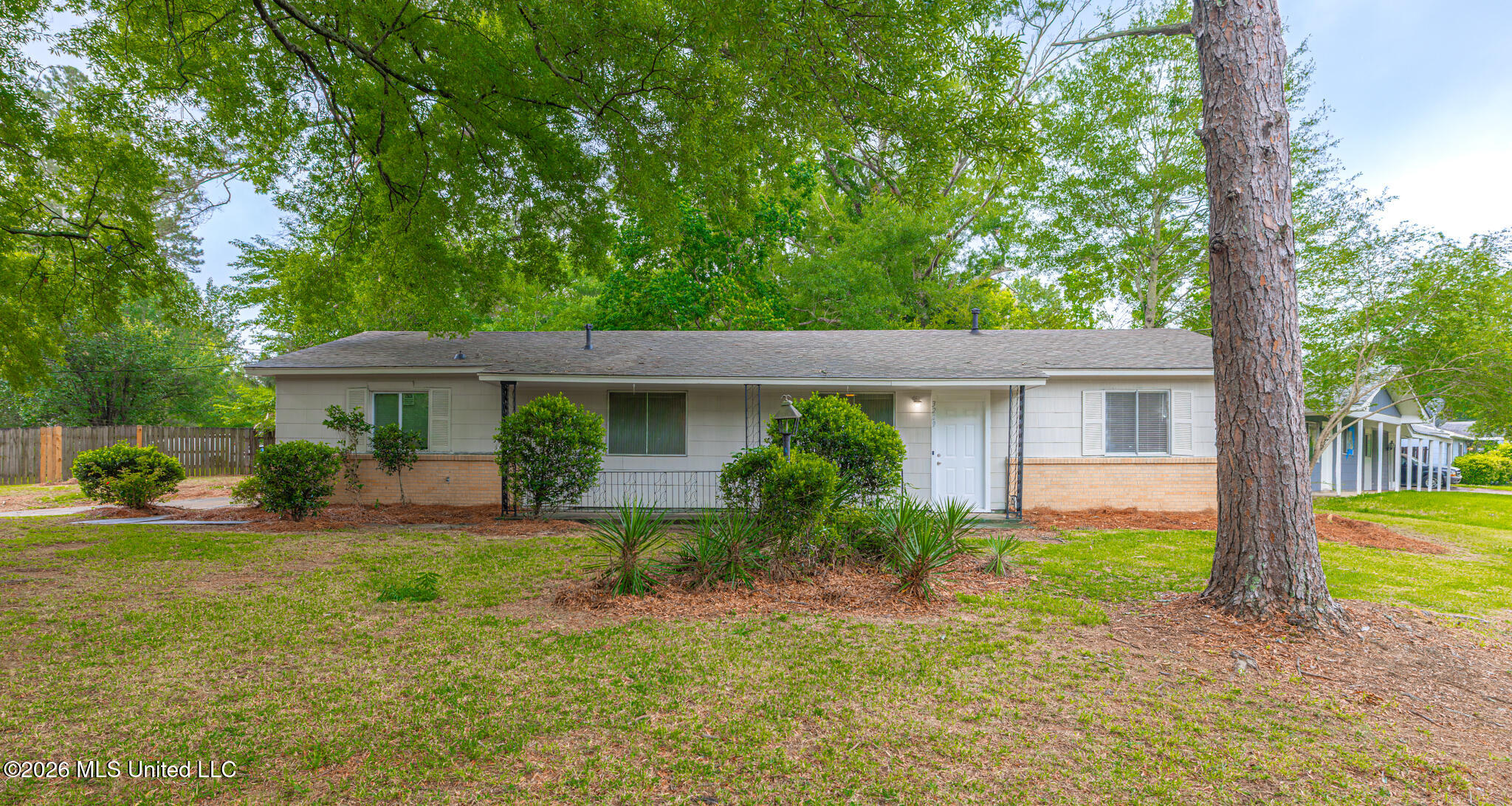 3229 Ridgeland Drive Jackson, MS 39212 - Photo 9 of 27 1R4A6901
