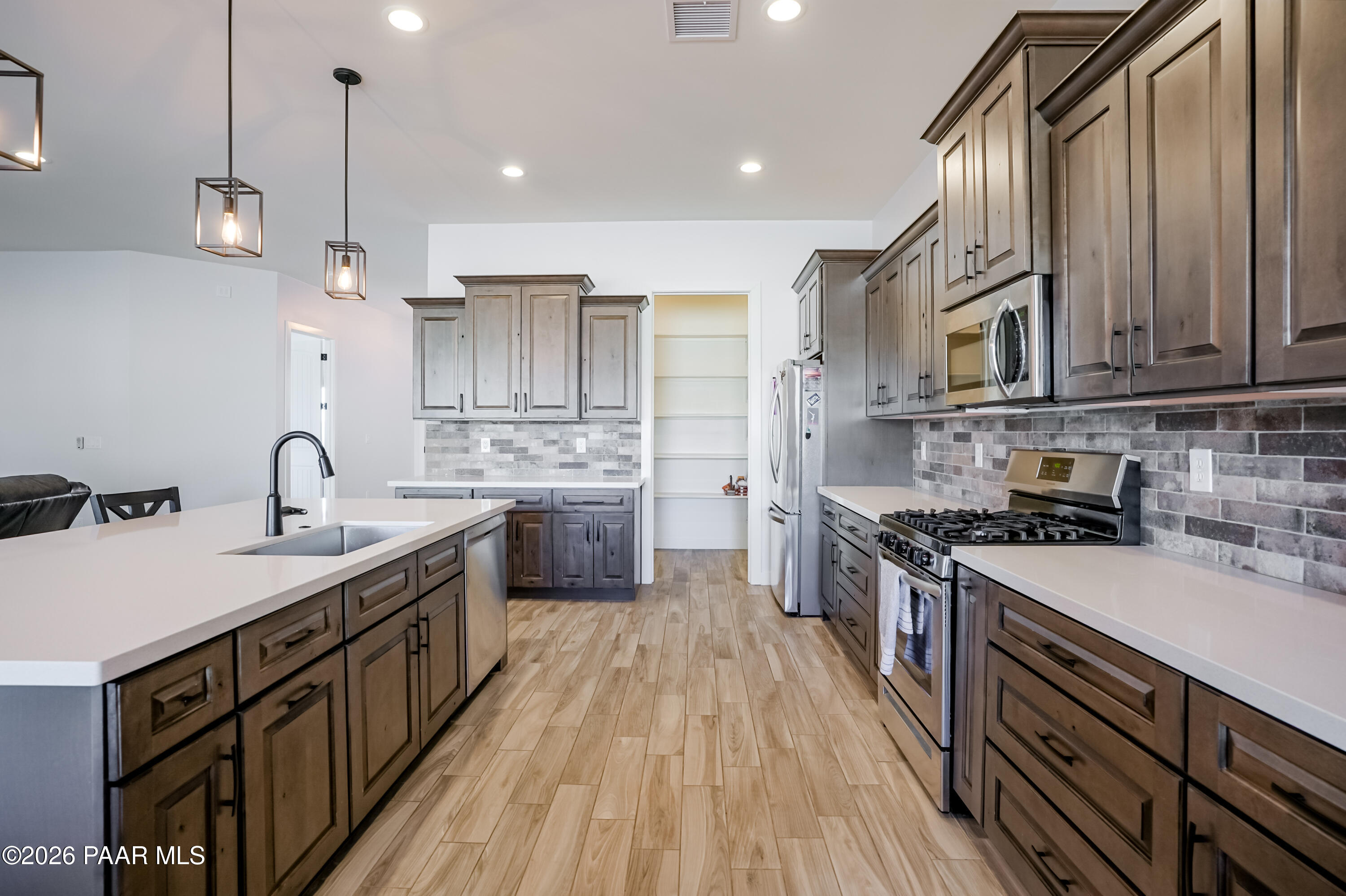 8705 Roughrider Road Prescott Valley, AZ 86315 - Photo 13 of 38 Kitchen 3