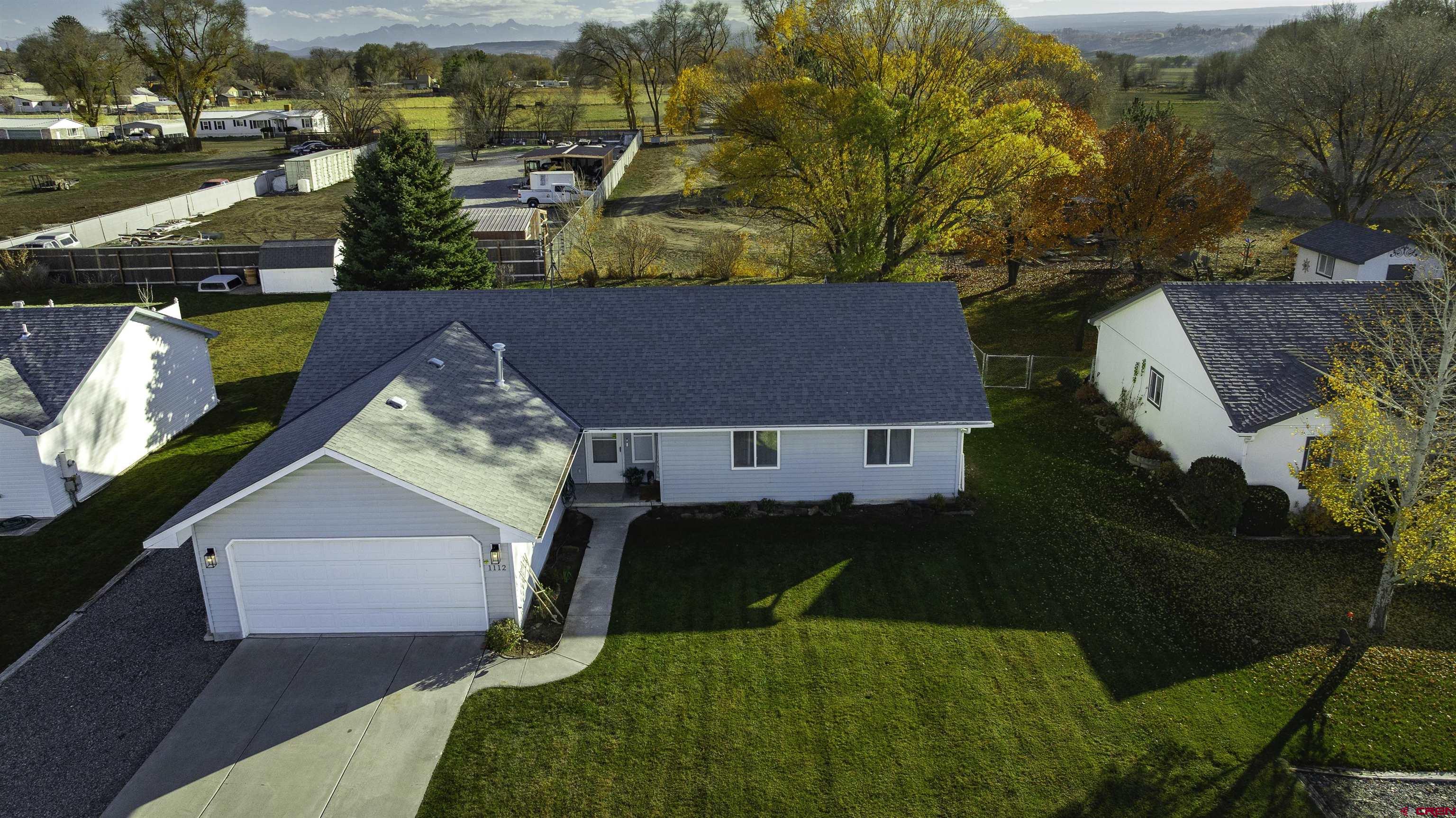 1112 Normandy Road Montrose, CO 81403 - Photo 3 of 37